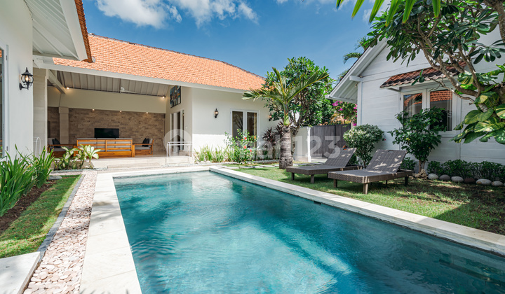 Villa Seminyak, Badung within walking distance to the beach