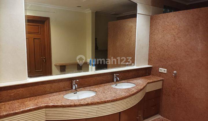 Rumah Disewa Daerah Patra Kuningan Jakarta Selatan 12