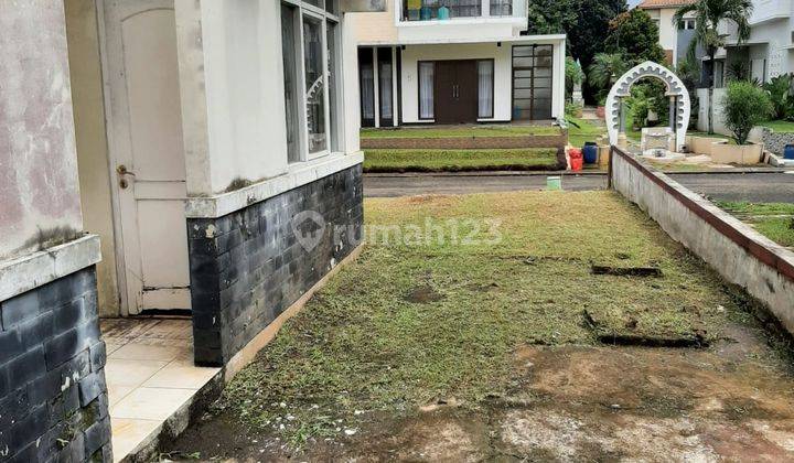Dijual Rumah Posisi Hoek Di Kota Legenda Cibubur  4