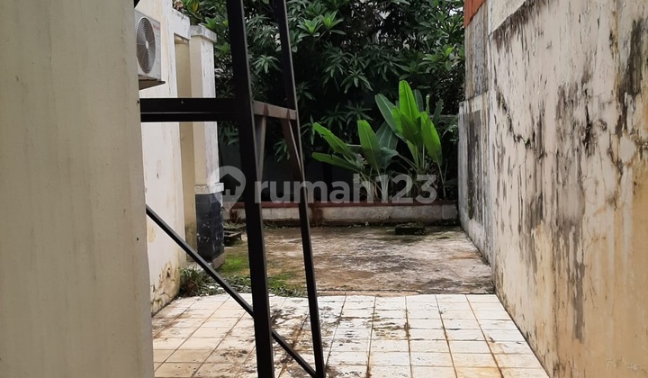 Dijual Rumah Posisi Hoek Di Kota Legenda Cibubur  5