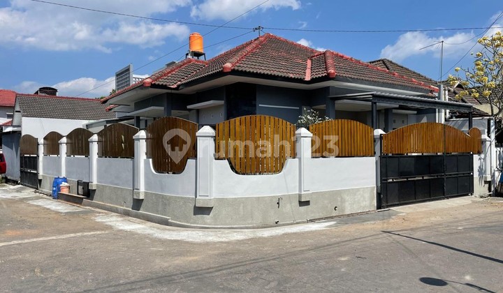 Dijual Rumah Tinggal Strategis Lokasi Dekat Stadion Maguwoharjo Depok Sleman 1