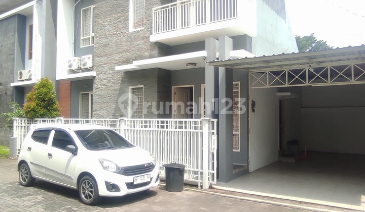 For Rent: 2-Story House in Strategic Location Near UII Campus, Ngaglik Sleman