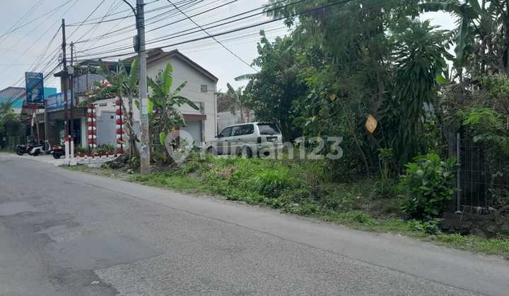 Land Area 201 Square Meters, Strategic Location in Mlati Sleman Area.