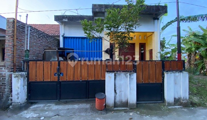 Dijual Rumah Minimalis 2 Lantai Lokasi Strategis di Pleret Bantul.