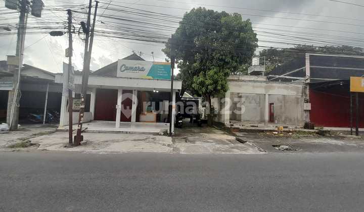 Tanah Bonus Bangunan Kost dan Rumah Lokasi Startegis Dekat Kampus Sanata Dharma - Maguwoharjo Depok Sleman