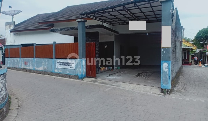 Comfortable & Strategic Residence in the Mulungan Area - Mlati Sleman