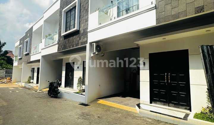 Rumah Baru Minimalis Modern Di Lenteng Agung Jaksel 2