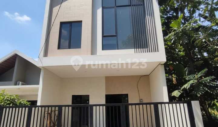 New Scandinavian Model House Near Pamulang Ciputat Toll Gate