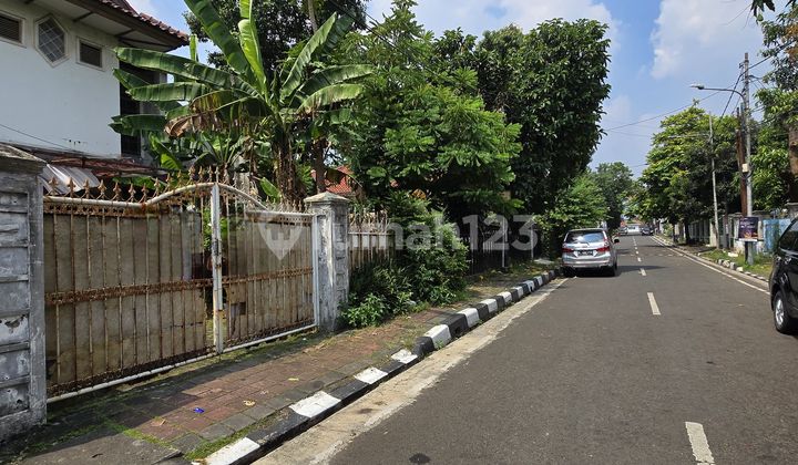 Rumah Hitung Tanah Di Pegangsaan Menteng 2