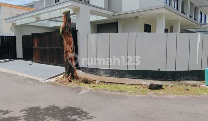 Rumah Baru Siap Huni Di Kencana Loka Bsd Tangsel 2