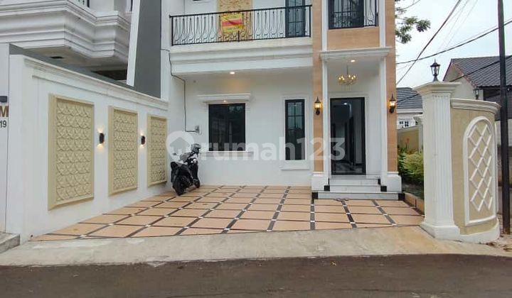 Rumah Baru Modern Klasik Di Jagakarsa Jaksel