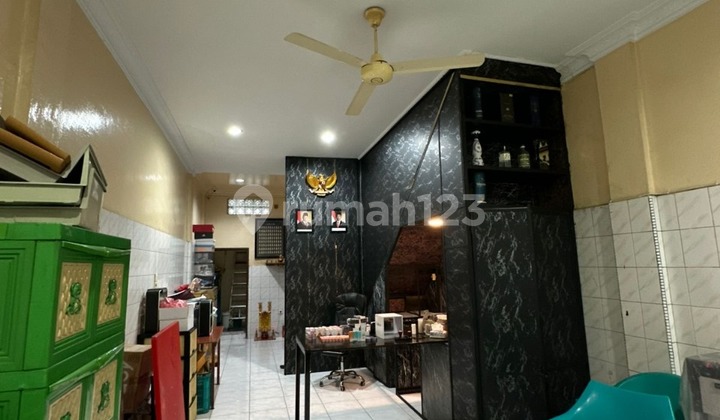 Rumah SHM Nyaman Lokasi Strategis di Medan Kota