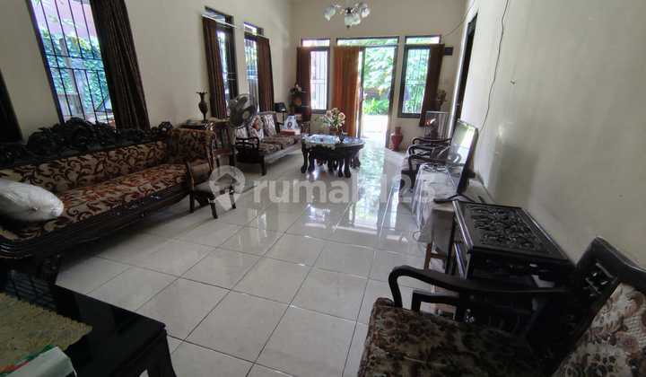 Dekat Taman Yasmin, Bogor, Rumah Asri dengan halaman luas, dekat dari jalan raya, investasi bagus  2