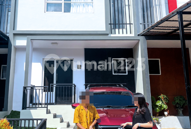 Harga Spesial + Banyak Hadiah! Rumah Type Lavender Full Furnished di Green Park!!! 2