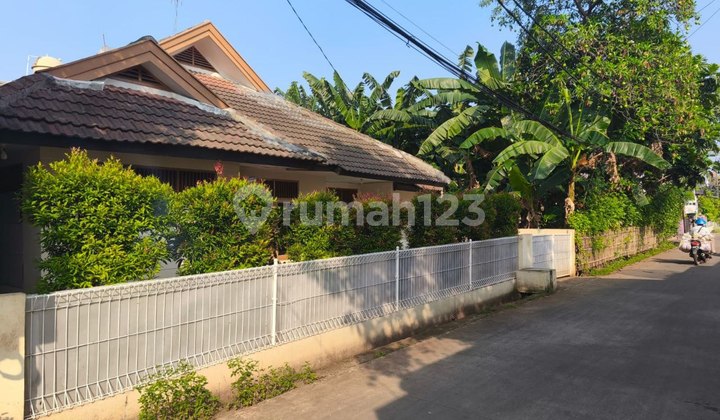 Rumah Di Jatiwaringin Asri Pondok Gede Bekasi 2