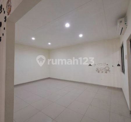 2-Story House in Arana Cluster Harapan Indah Bekasi Regency 2