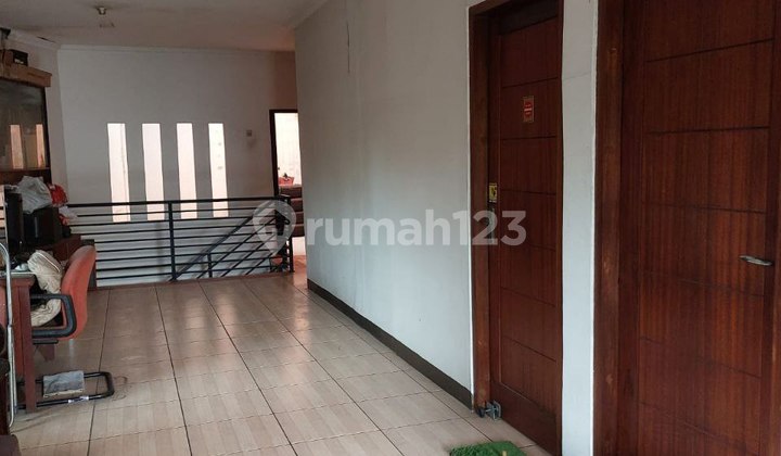 Rumah 2 Lantai Di Rawamangun  Jakarta Timur 2