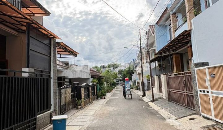 Rumah di Pondok Bambu Duren Sawit Jakarta Timur 2