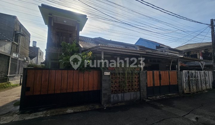 Rumah 2 Lantai Di Jatikramat Jatiasih Bekasi Selatan Rumah 2 Lantai Di Jatikramat Jatiasih Bekasi Selatan