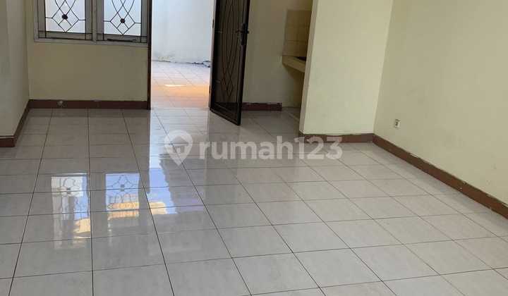 Rumah Strategis di Cluster Taman Sari, Bekasi 2