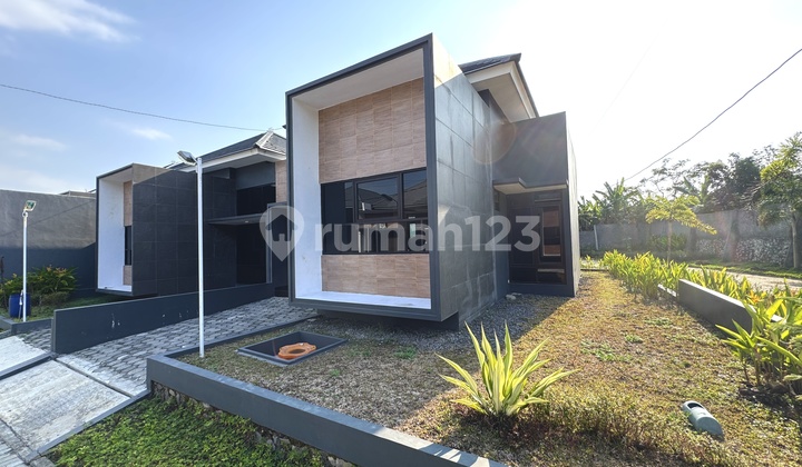 West Semarang Luxury Residence - 0% Down Payment, 5 Million Rupiah Booking Fee All-Inclusive Free 1