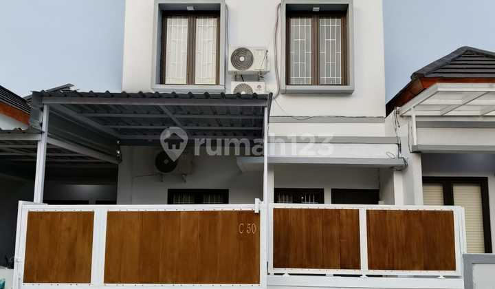 Rumah Minimalis 2 Lantai Siap Huni Furnished