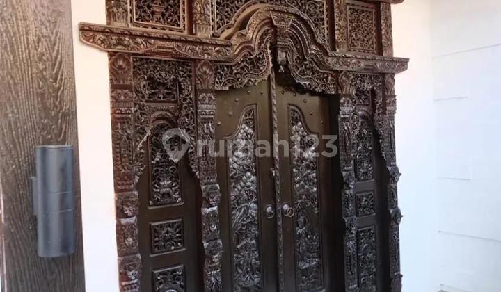 Minimalist 2-Story House Ready to Live In with Strategic Location 2