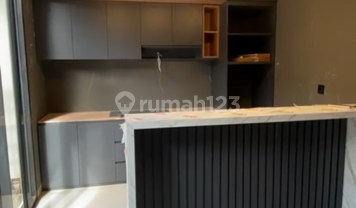 Villa Modern Contemporer Style Cantik Elegant 