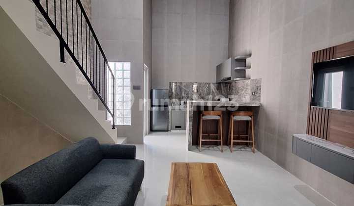 House, Mezzanine Floor Fully Furnished Near the Beach