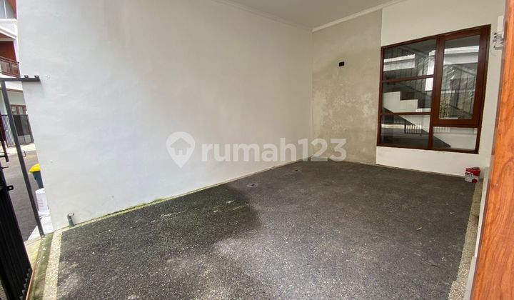 New 2-Story House Located in the Center of Denpasar City 2