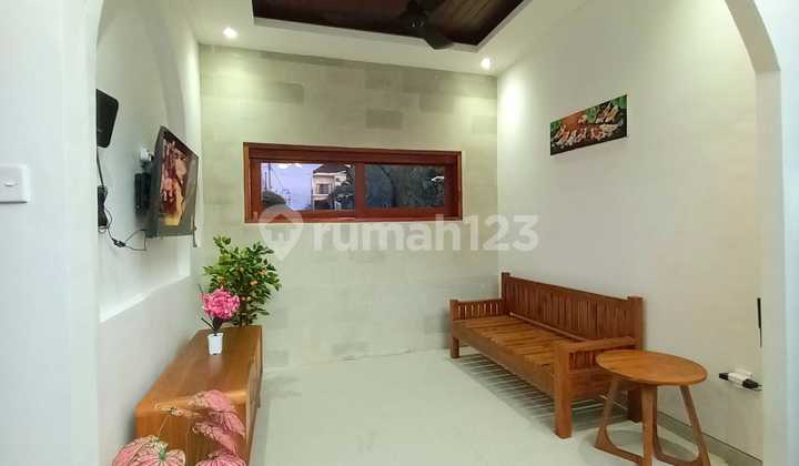 Vila Baru Modern Full Furnished Siap Huni Lokasi Strategis