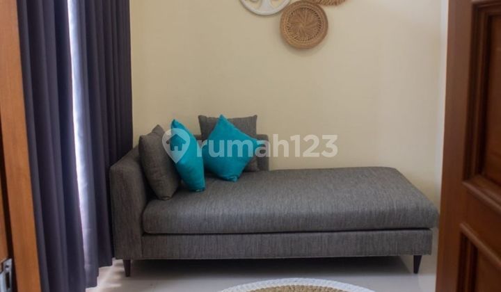 Rumah 2 Lantai Furnished Siap Huni Lokasi Strategis 2