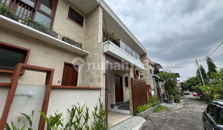 Semi Villa 2-Storey House Ready to Occupy Strategic Location Semi Villa 2-Storey House Ready to Occupy Strategic Location
