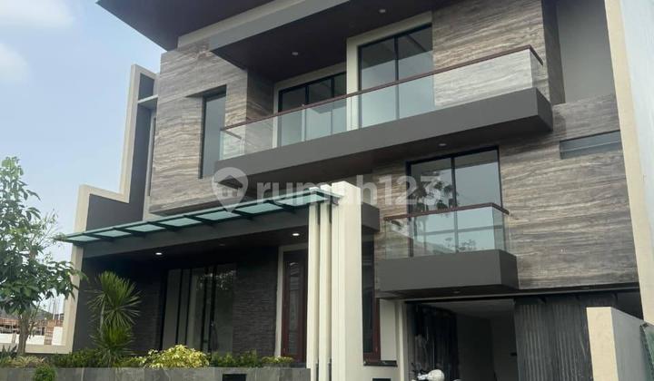 Rumah Mewah Pakuwon Indah Lisbon Split Level Modern Kamar Besar Besar Dekat Pakuwon Mall Rumah Mewah Pakuwon Indah Lisbon Split Level Modern Kamar Besar Besar Dekat Pakuwon Mall