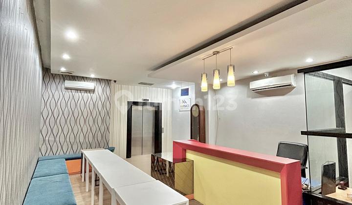 For Sale: 5-story Diponegoro Building, Strategically Located in the City Center Near Tunjungan. For Sale: 5-story Diponegoro Building, Strategically Located in the City Center Near Tunjungan.