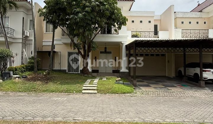 Bukit Mas Tourist House, 2 Floors Ready to Occupy, Good Condition, Wiyung, Close to Pakuwon Mall, Wide Road Row.