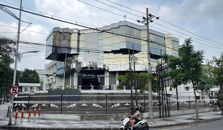 Commercial Building Business Space for Rent, Sulawesi Street, Surabaya City Commercial Building Business Space for Rent, Sulawesi Street, Surabaya City