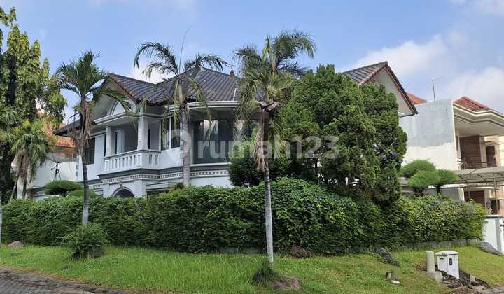 Terawat Siap Huni Pakuwon Indah Villa Bukit Indah Murah!