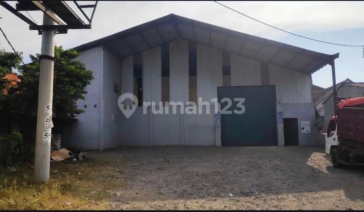 Zero Warehouse Kedamean Main Road Gresik Zero Road East Java Province SHM Ready to Use