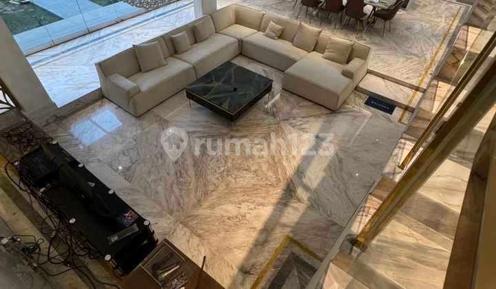 Rumah Bagus Graha Family Mewah 2 Lantai Furnished