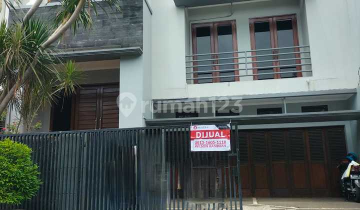 Luxury House in North Meruya