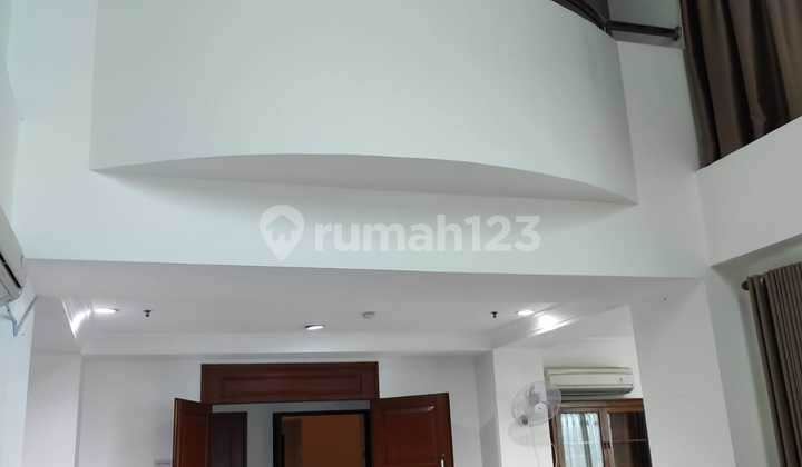 Apartemen 4 Kamar Tidur Semi Furnished Apartemen 4 Kamar Tidur Semi Furnished