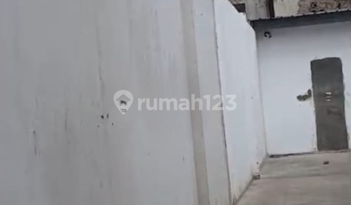 Selling Land on Jl. Dr. Djunjunan (Pasteur Extension)