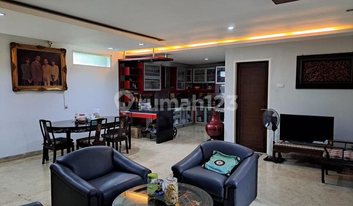 Nice House In Buah Batu Wing, Jl. Suryalaya