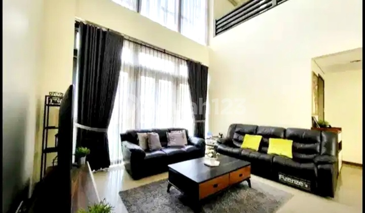 Rumah Lacewood Navapark Bsd 10x22 Private Pool Furnish Cantik 2