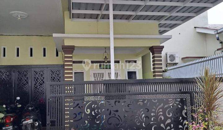 Rumah SHM Lokasi Strategis di Medan Johor 1