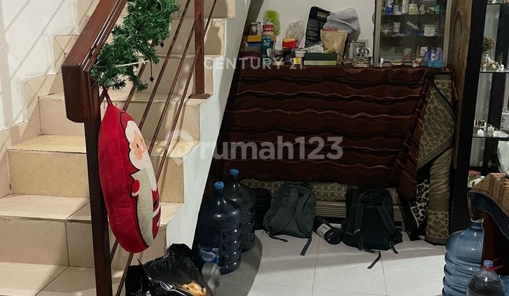 Dijual Rumah Bagus Strategis Harga Menarik Di Bintaro Sektor 3