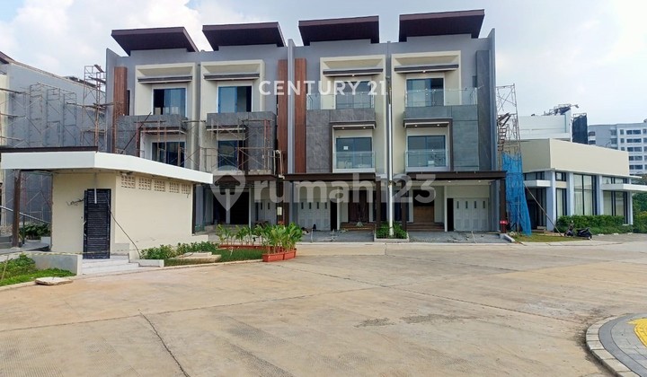Dijual Rumah Bagus Strategis Harga Menarik Di Veteran, Bintaro Dijual Rumah Bagus Strategis Harga Menarik Di Veteran, Bintaro