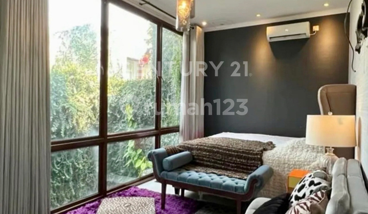 For Sale Ready-to-Occupy House in Discovery Bintaro Jaya Sector 9 2