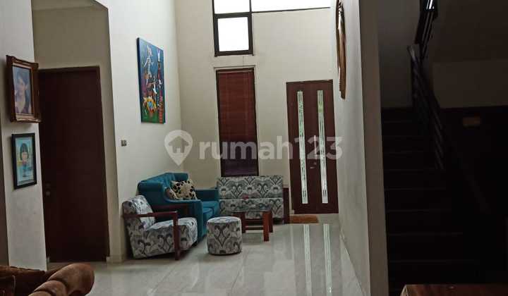 Rumah Strategis di Deplu Veteran Jakarta Selatan 2